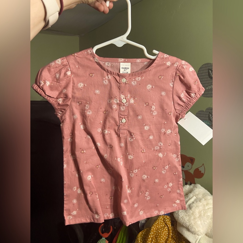 COPY - NEW Osh Kosh Toddler Girls' Floral Pattern Henley Short Sleeve Shirt top